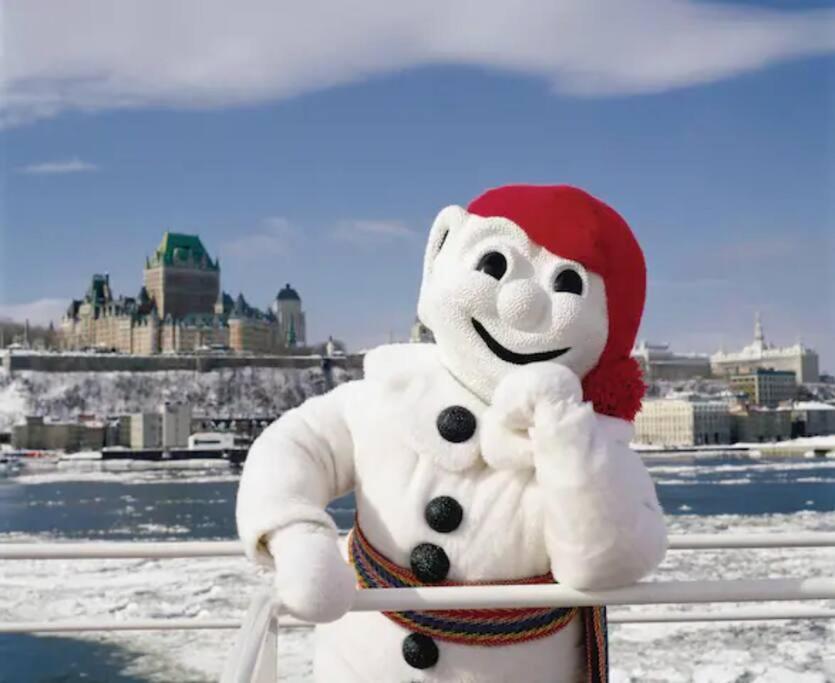 New 2-bedroom condo 4 beds FREE PARKING, GYM Quebeque Exterior foto